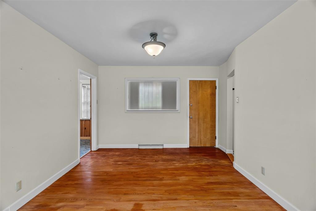 8606 Villa Crest Drive