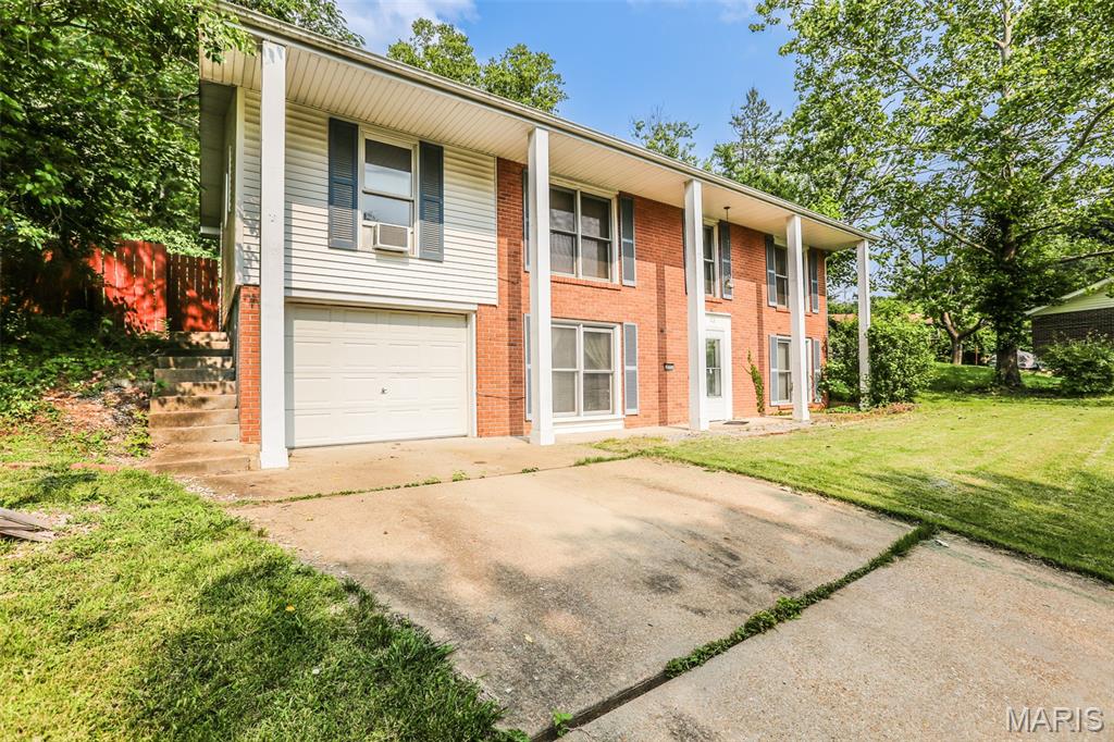 3200 Crosswinds Court