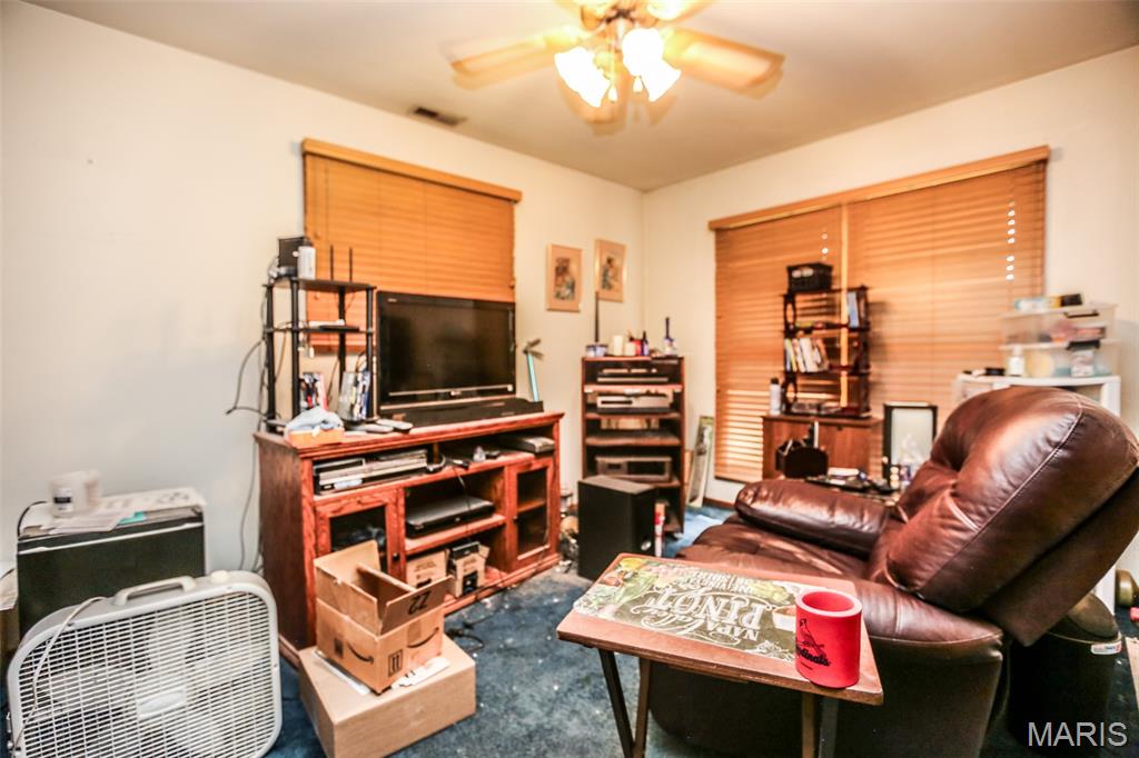 3200 Crosswinds Court