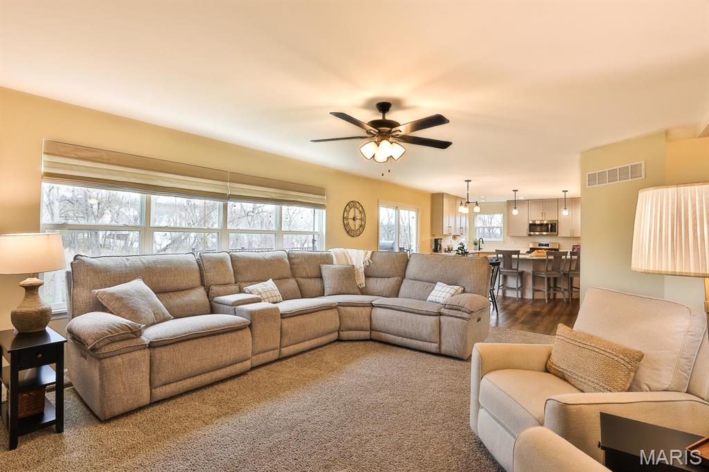 5310 Mitschang Court