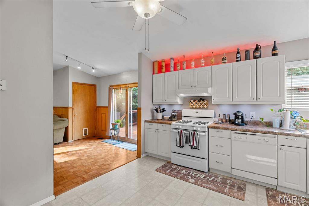 1437 Castle Mill Drive