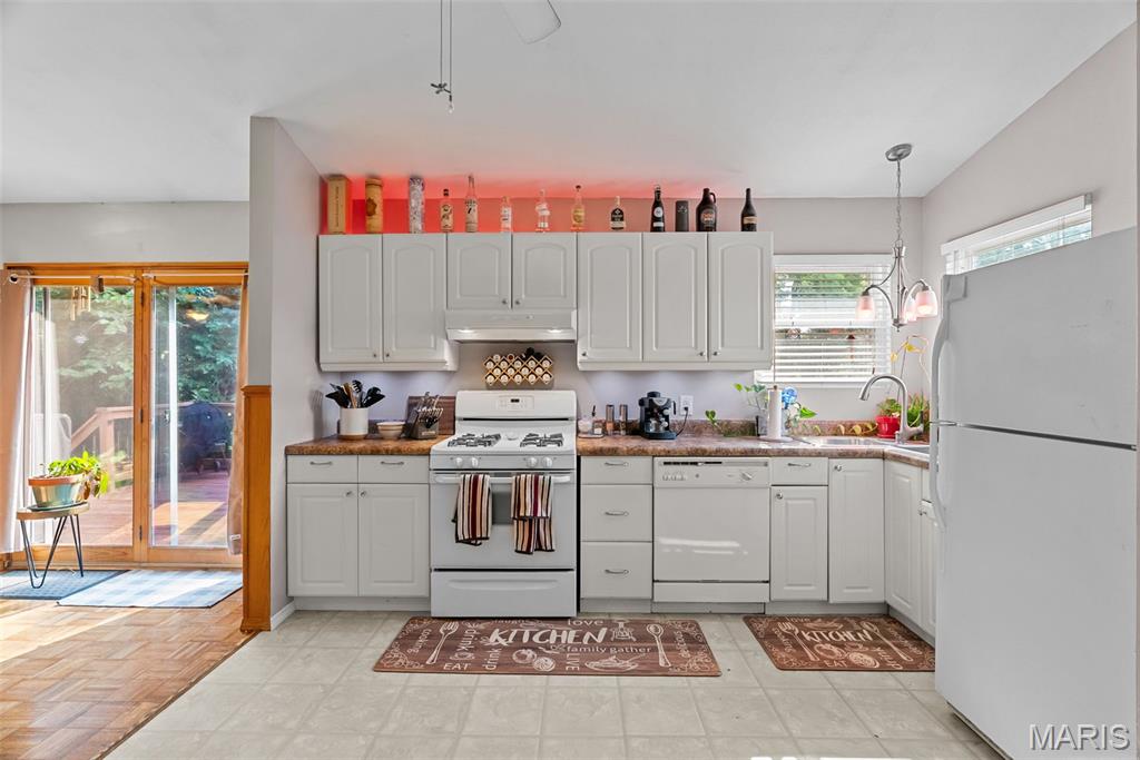 1437 Castle Mill Drive