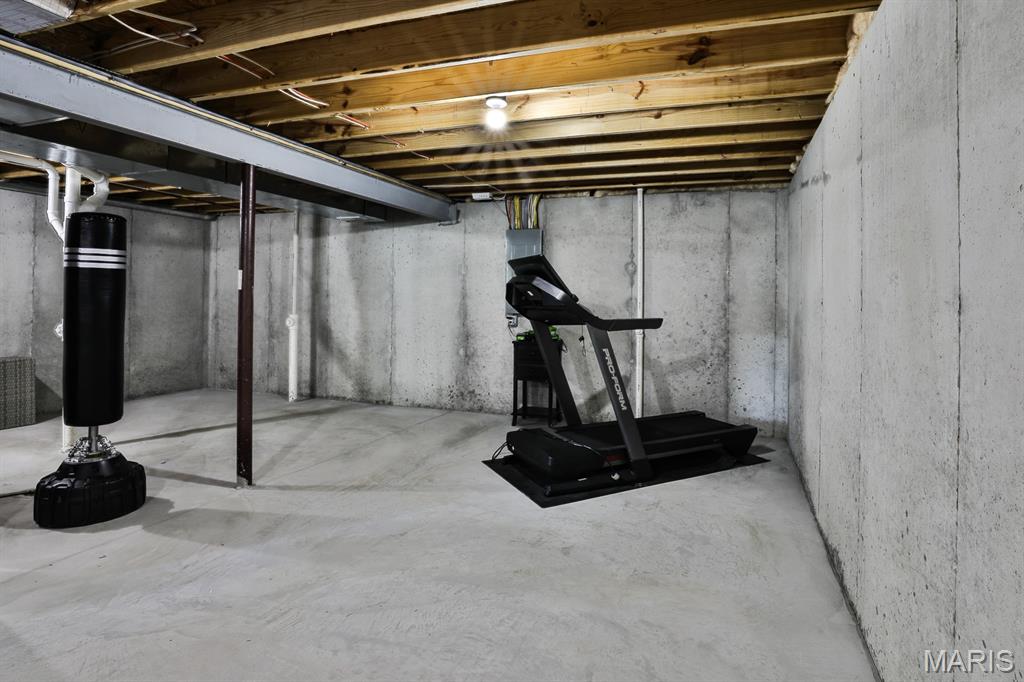 3375 Amber Heights Lane