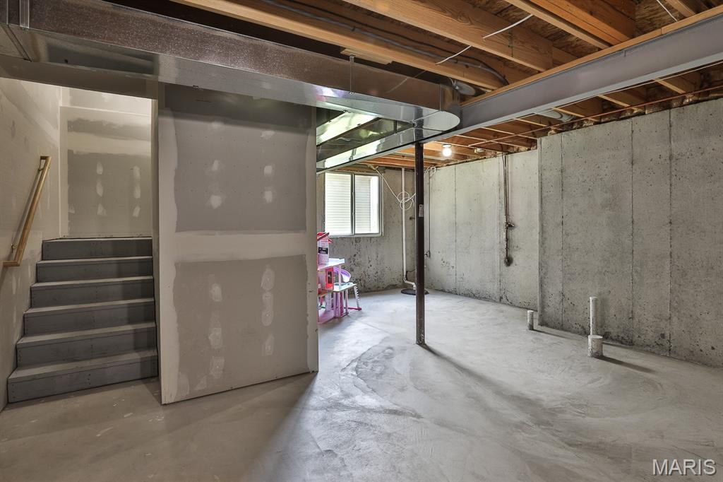 3375 Amber Heights Lane