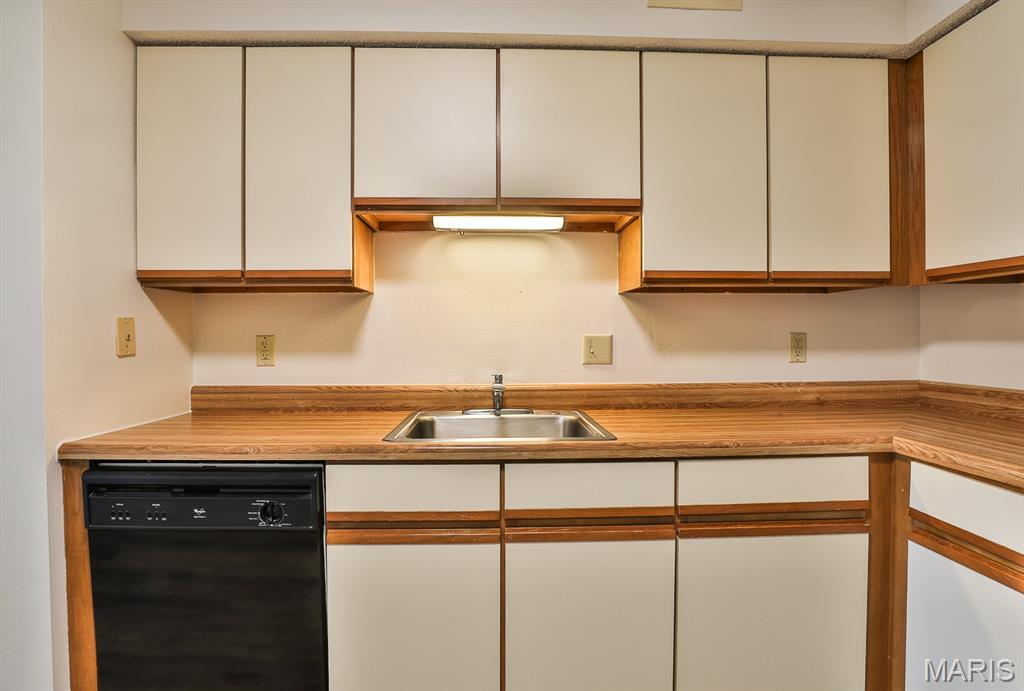 160 Jubilee Hill Drive Unit: G