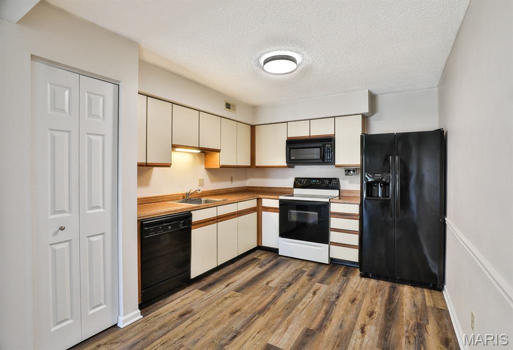 160 Jubilee Hill Drive Unit: G