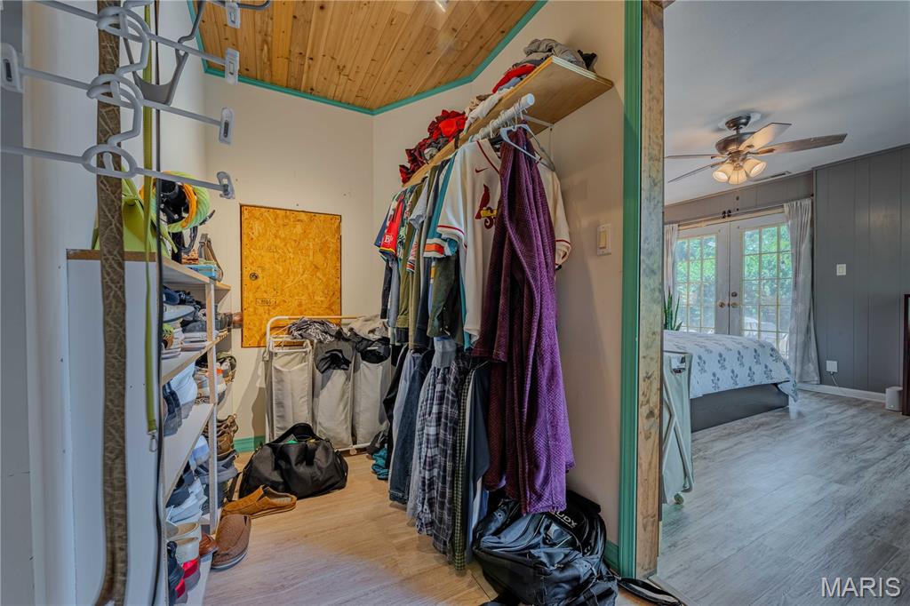 8120 S Laclede Station Road