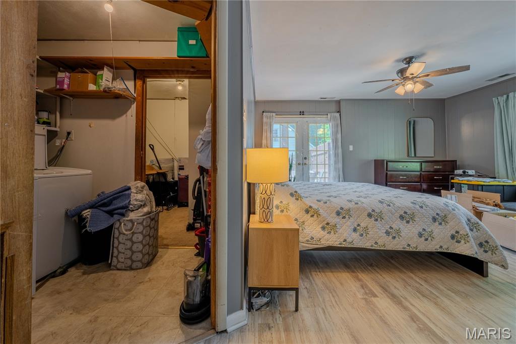 8120 S Laclede Station Road