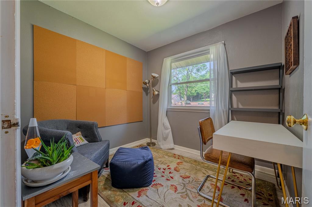 8120 S Laclede Station Road