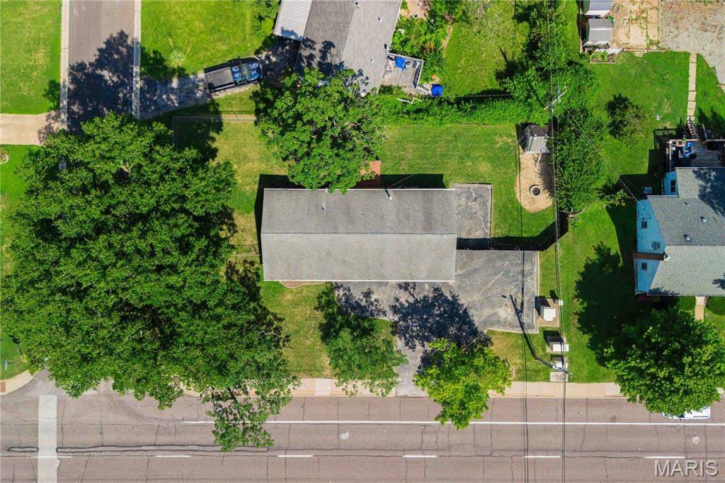 8120 S Laclede Station Road