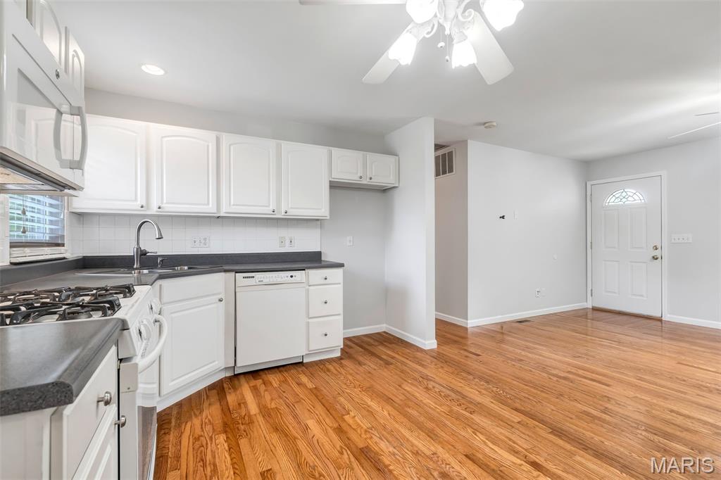 1223 Kings Trail Lane