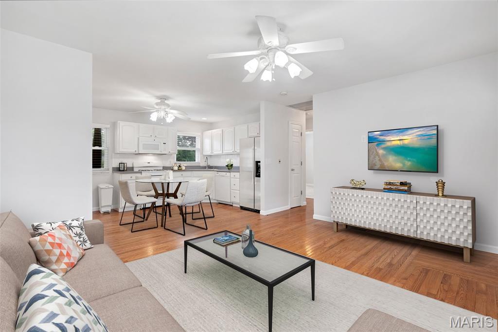 1223 Kings Trail Lane