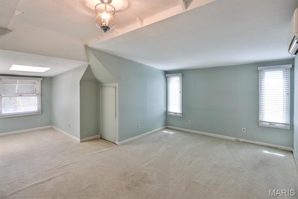 1425 Silverton Place