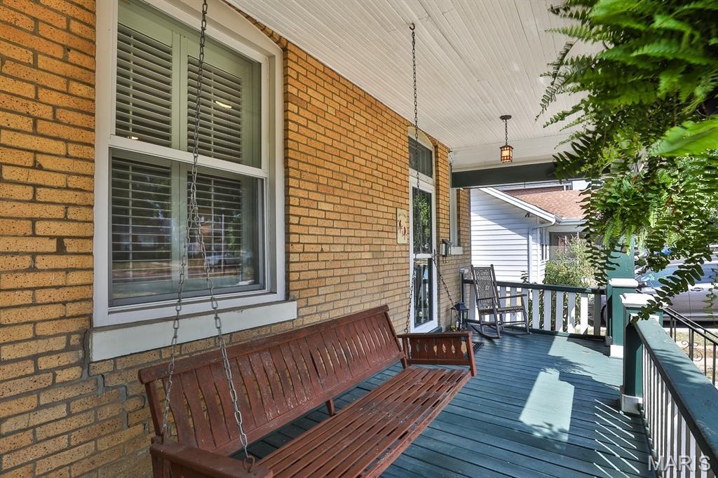 1425 Silverton Place