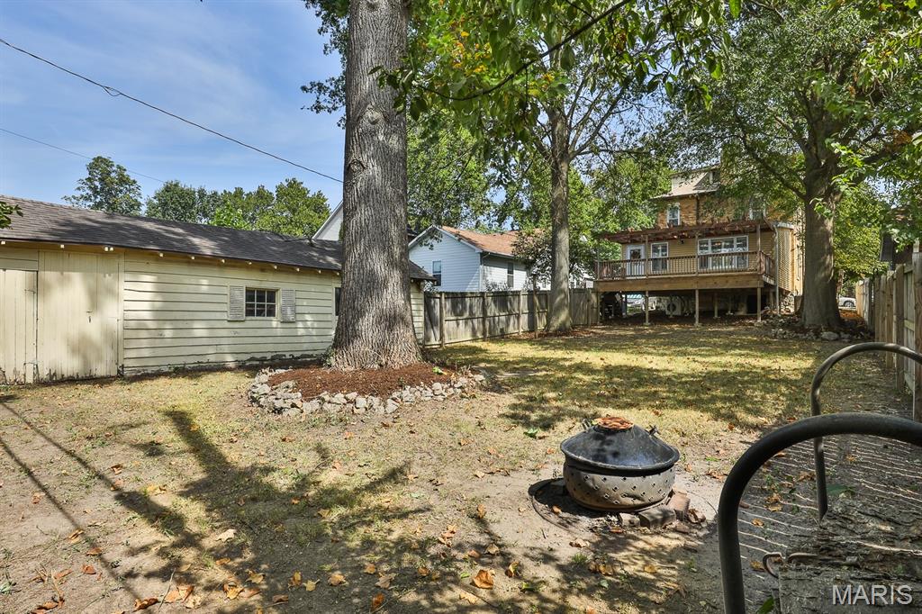 1425 Silverton Place