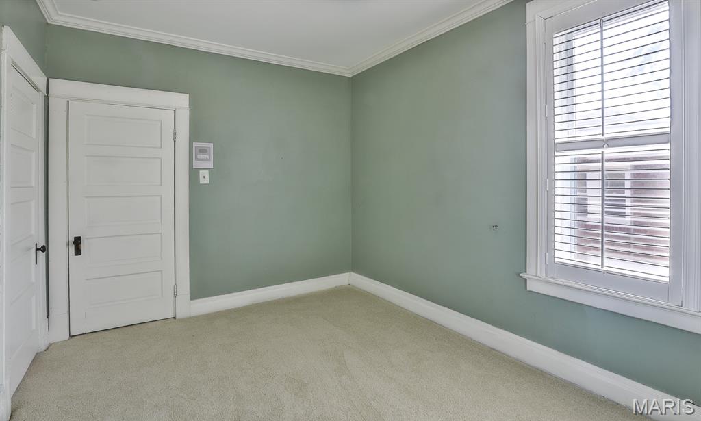 1425 Silverton Place