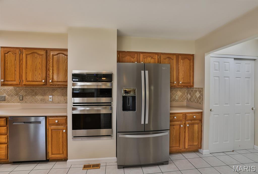 419 Mission Bay Drive