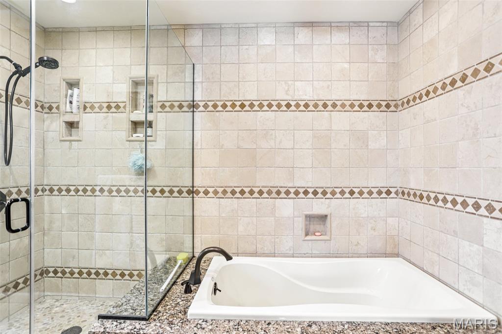 2527 Cripple Creek Drive