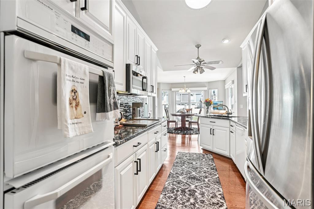 2527 Cripple Creek Drive