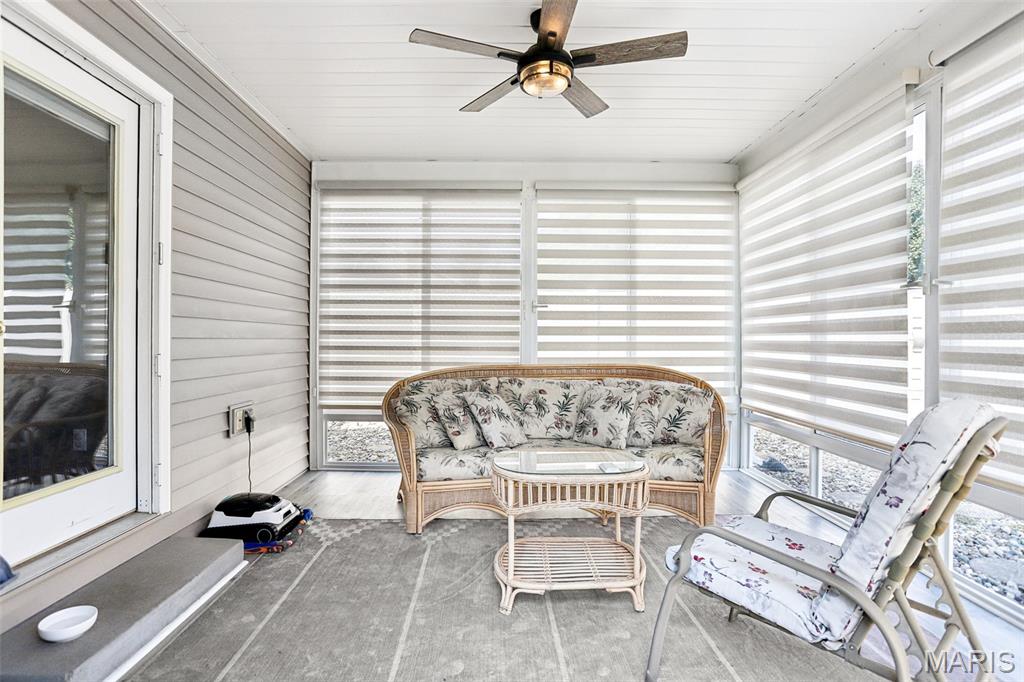 2527 Cripple Creek Drive