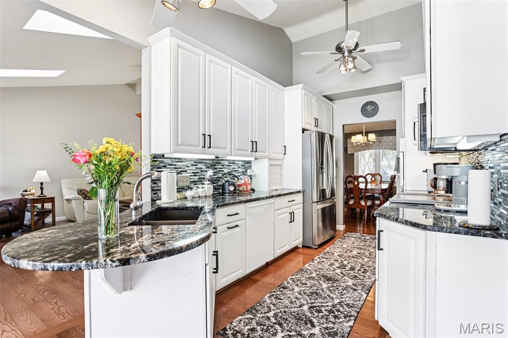 2527 Cripple Creek Drive