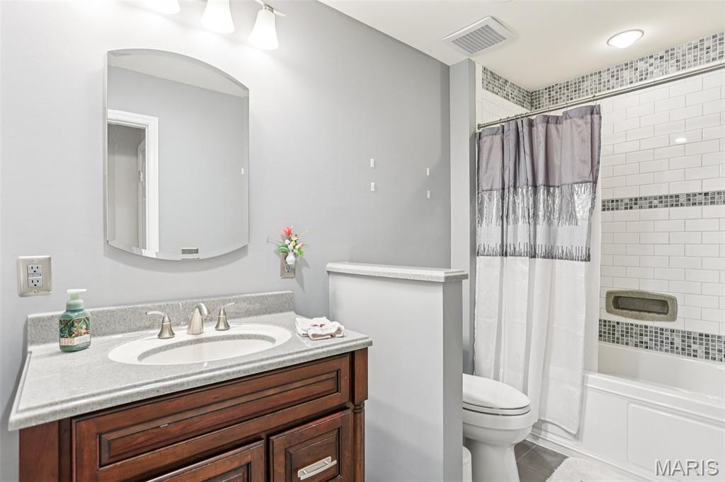 2527 Cripple Creek Drive