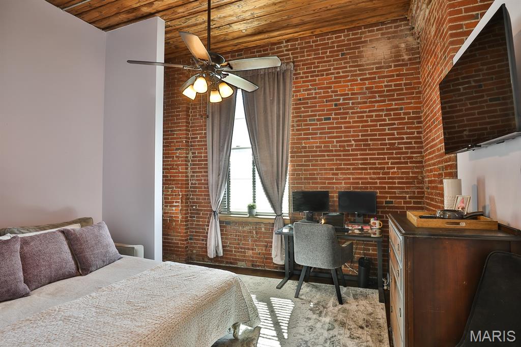 721 N 17th Street Unit: 304