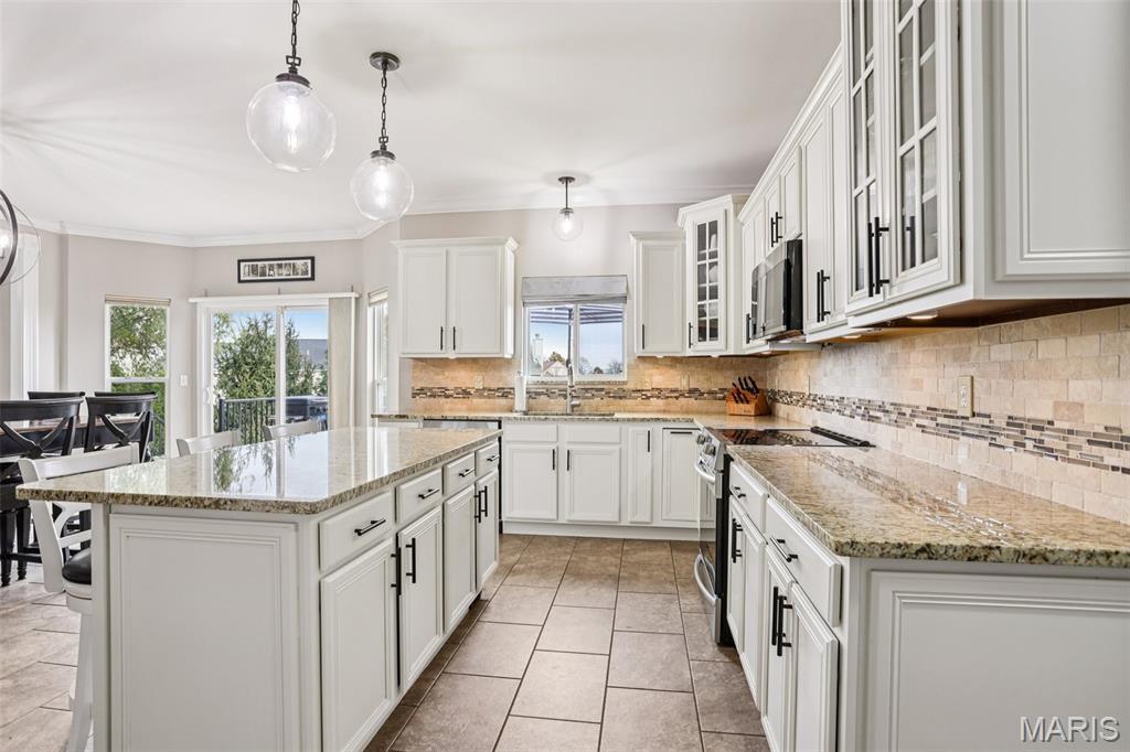 1281 Hawkins Bend Court