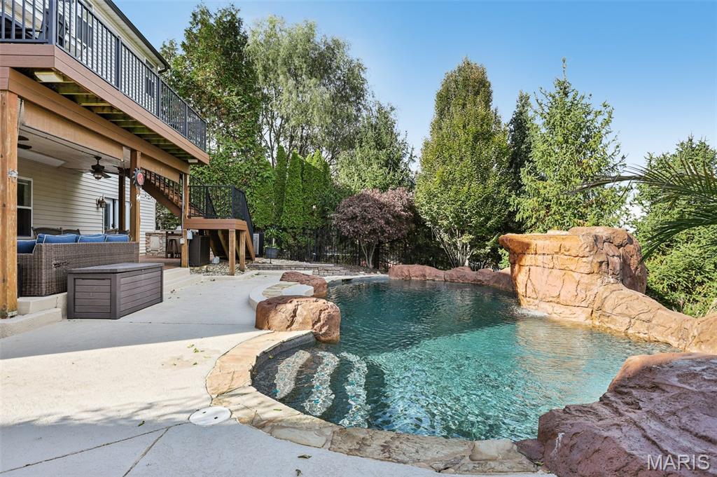 1281 Hawkins Bend Court