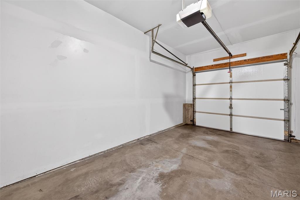 410 Summit Tree Court