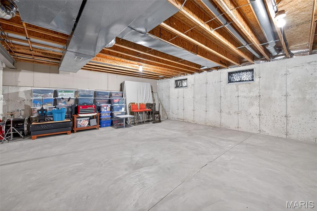 410 Summit Tree Court