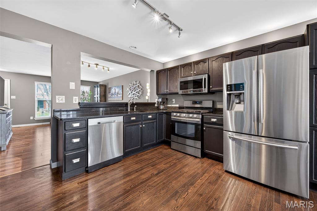 410 Summit Tree Court