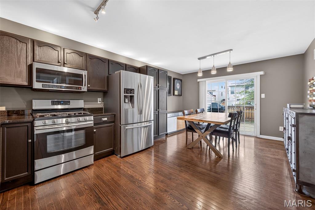 410 Summit Tree Court