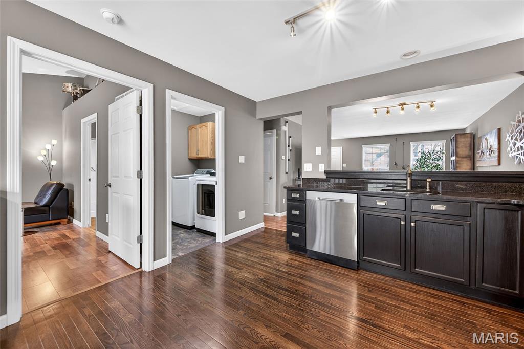 410 Summit Tree Court