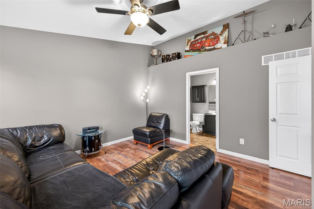 410 Summit Tree Court