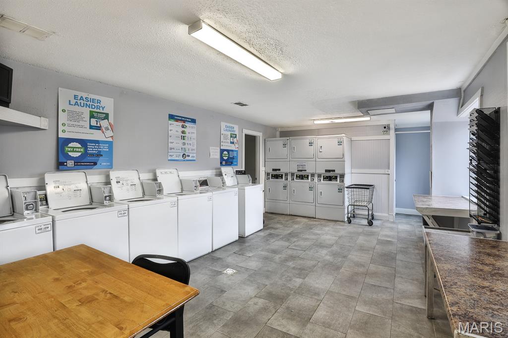 2800 Blackforest Drive Unit: C