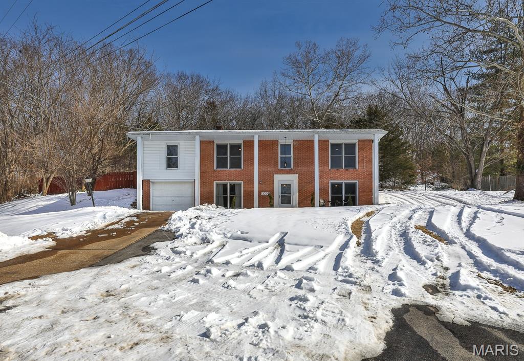 3200 Crosswinds Court