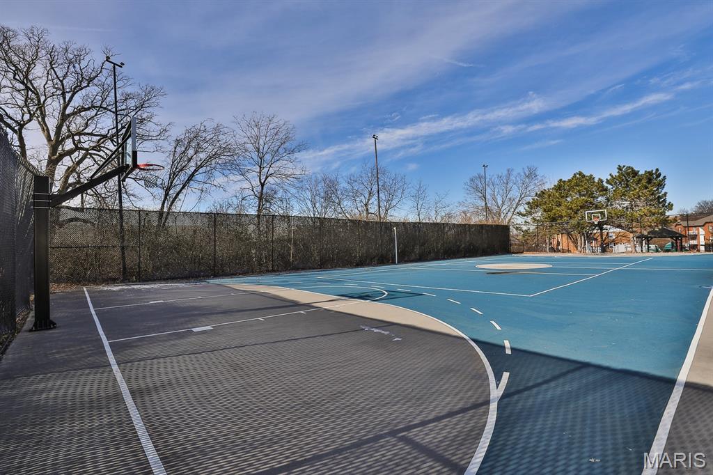 10379 Forest Brook Lane Unit: G