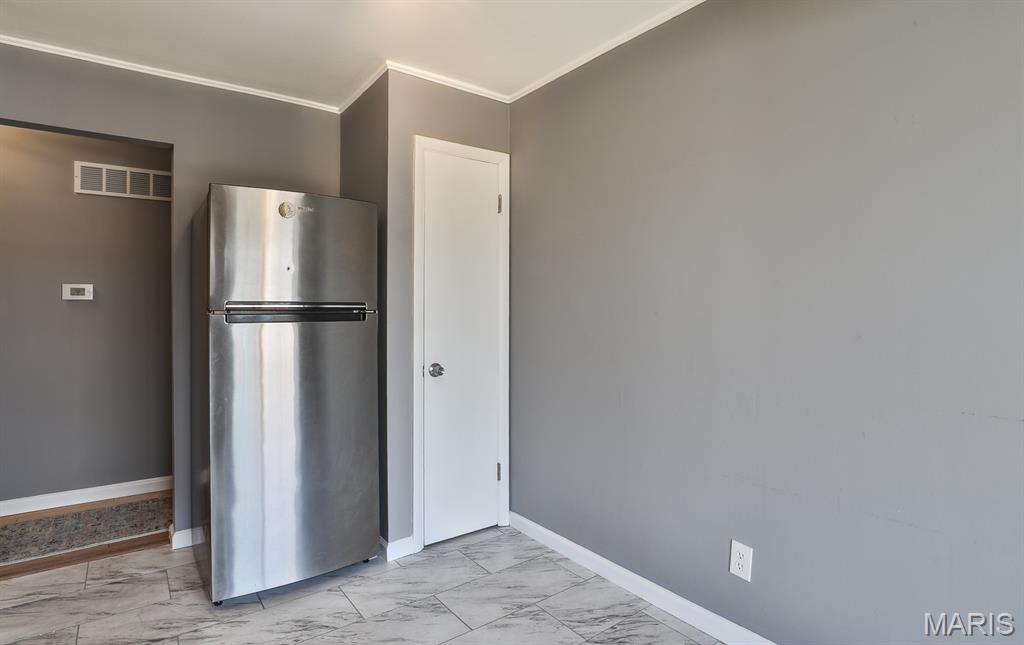 10379 Forest Brook Lane Unit: G