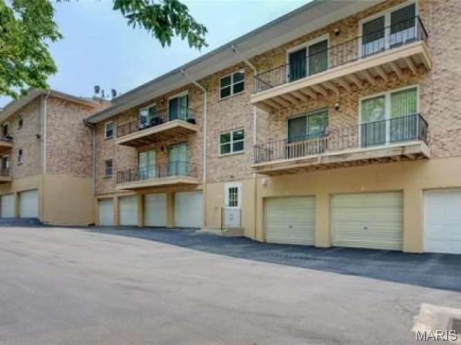 10395 Forest Brook Lane