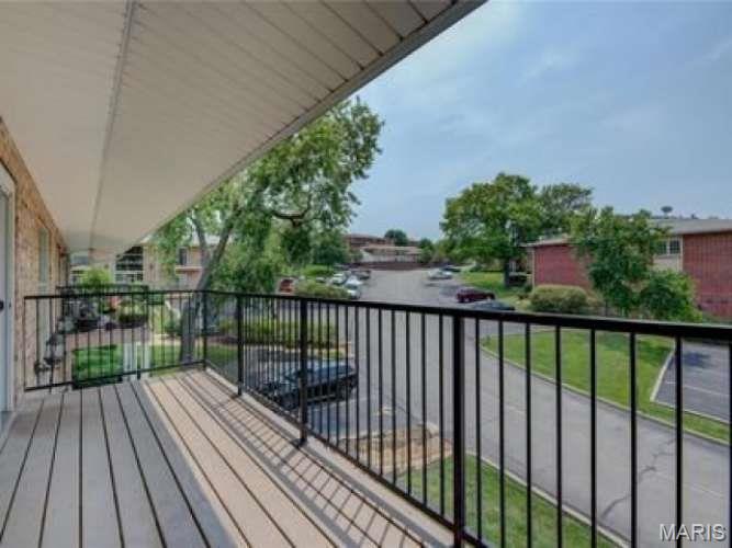 10395 Forest Brook Lane