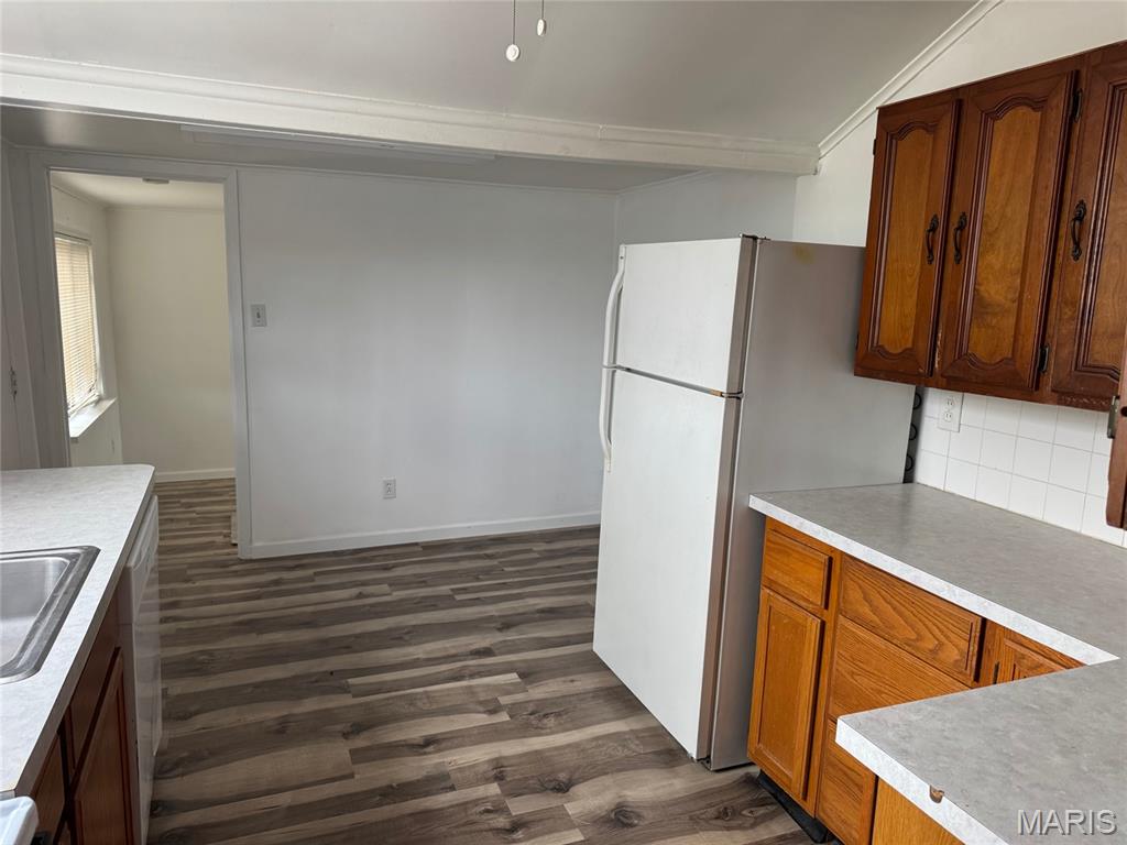 10416 Lackland Road
