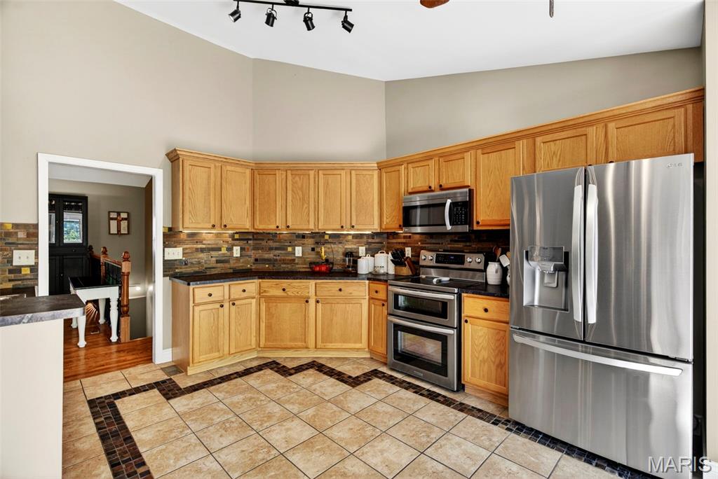 1259 Rockwood Forest Drive