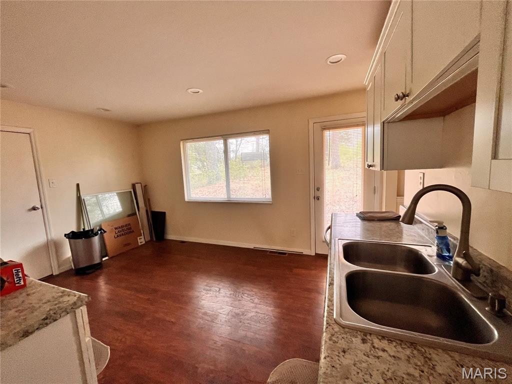 4208 Massabielle Drive