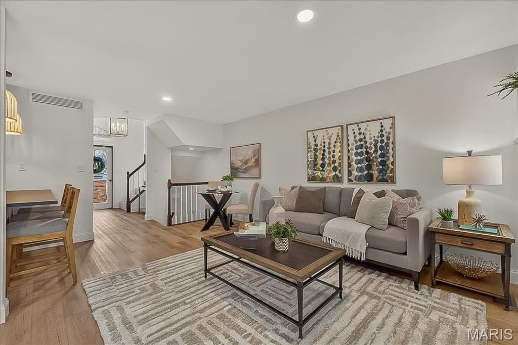1726 Blue Oak Drive