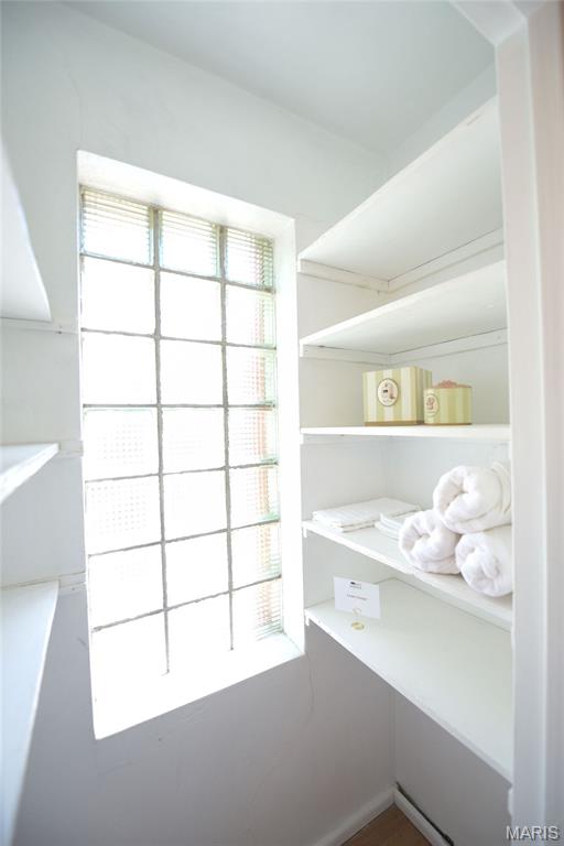 5876 Sunshine Drive Unit: 111 (1N)