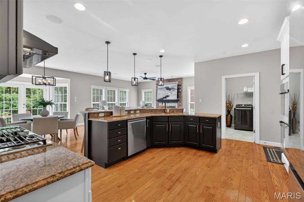 2398 Spring Mill Woods