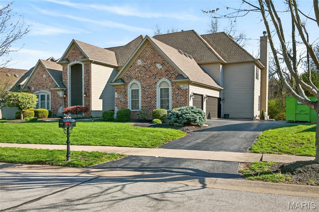 2398 Spring Mill Woods