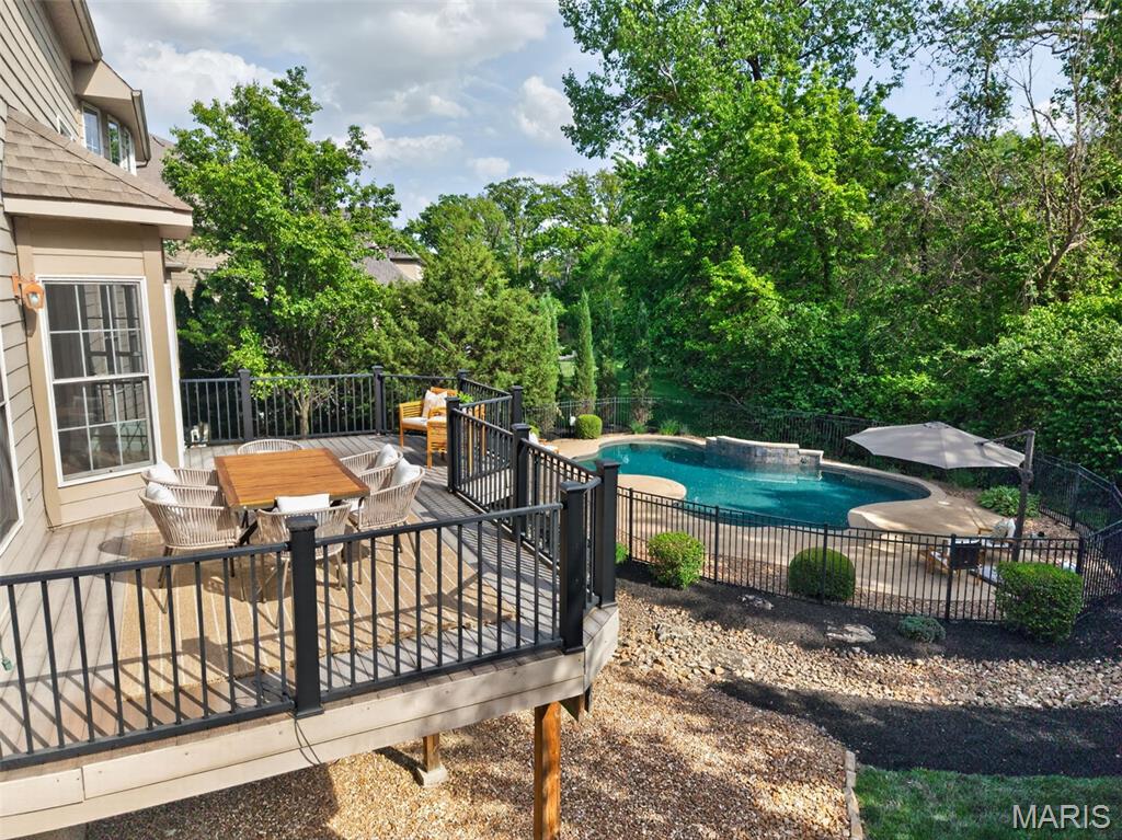 2398 Spring Mill Woods