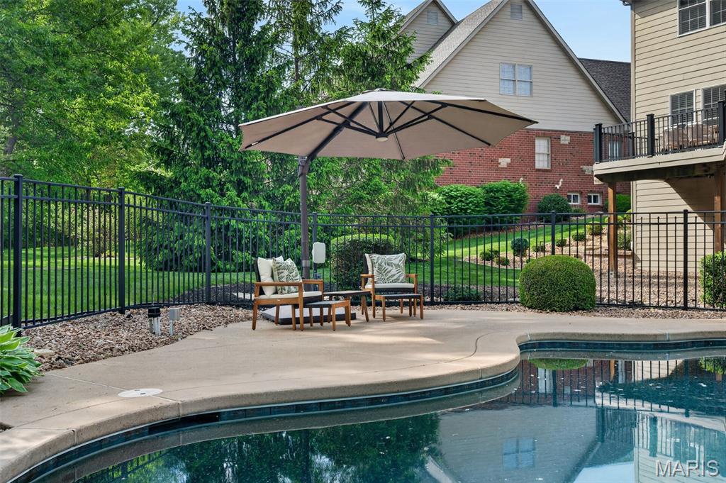 2398 Spring Mill Woods